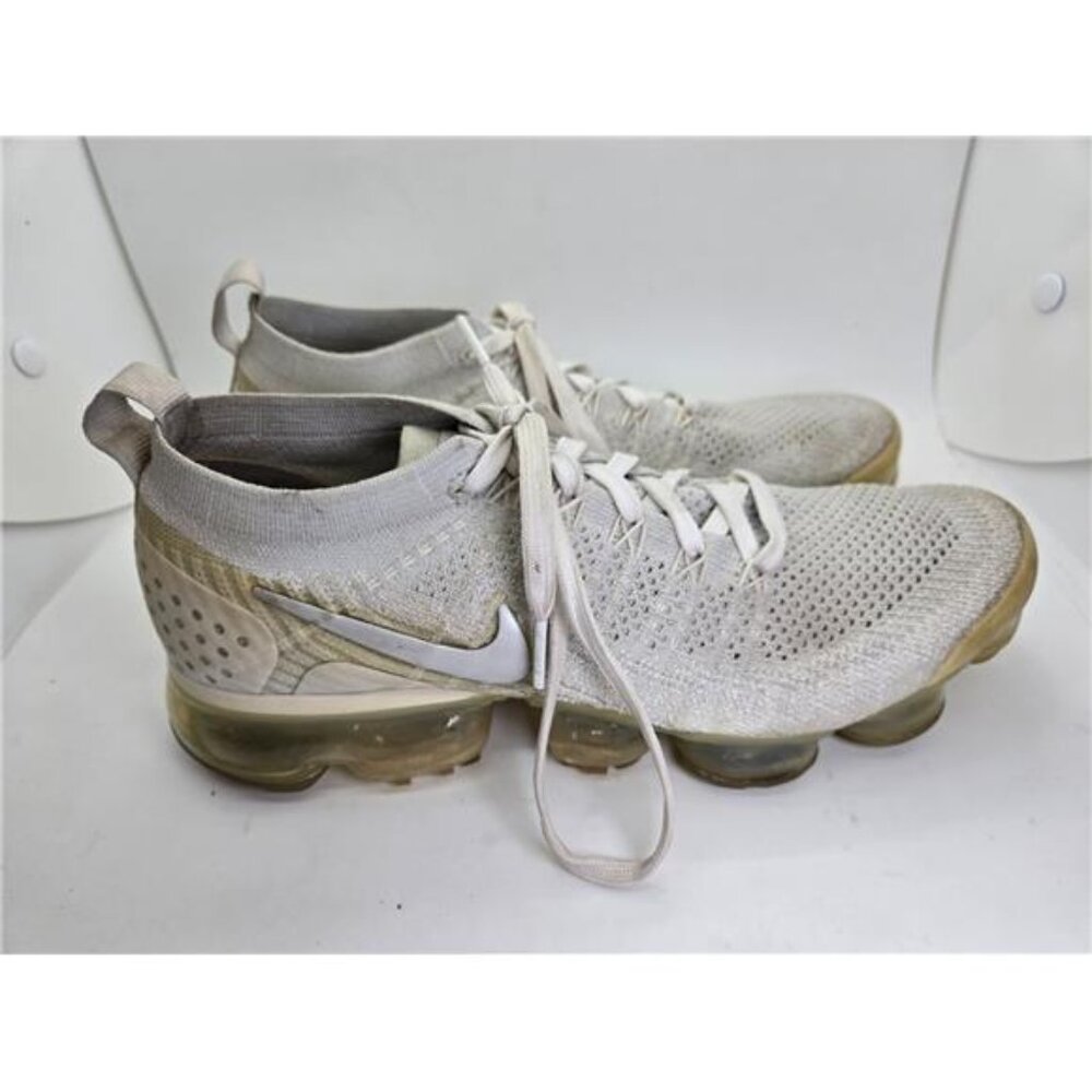 Nike Air Vapormax Flyknit 2 Shoes Mens 8 Grey Running Athletic Workout Sneakers